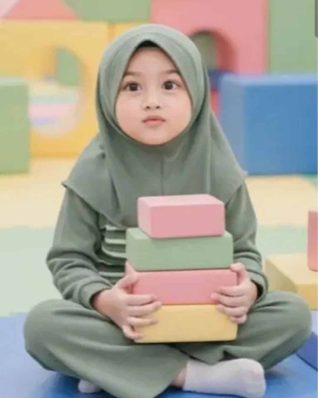 MAMIEKIDS ONESET COZY SAGE - Setelan Anak Perempuan Knit Nyaman 1